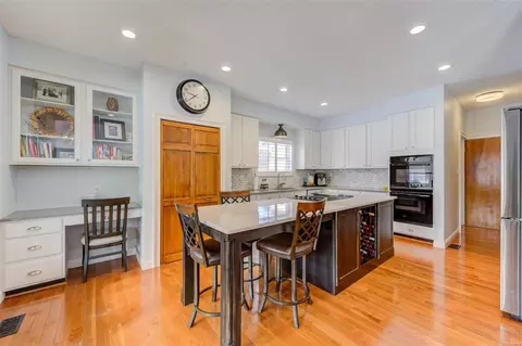 Kitchen - 5203 Shetland Dr, Weldon Spring, MO 63304 photo 3 of 5