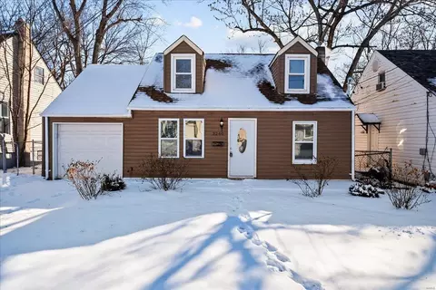 3240 Rex Ave, Breckenridge Hills, MO 63114