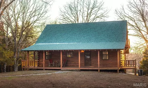6097 S Highway 63, Houston, MO 65483
