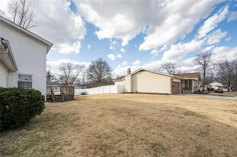 1 Wildway Cir, Manchester, MO 63021 photo 7