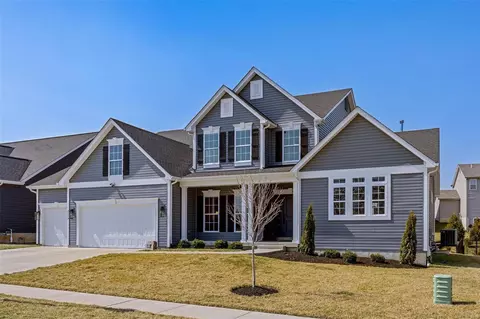 623 Walnut Woods St, Saint Charles, MO 63301