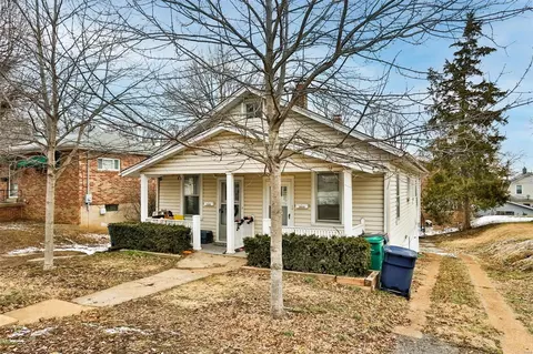 7303 Nottingham Ave, Shrewsbury, MO 63119