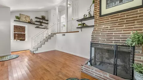 6139 Idaho Ave, Saint Louis, MO 63111