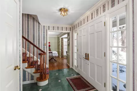 1611 Forest Aire St, Frontenac, MO 63131 photo 14