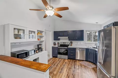 Kitchen - 627 Applecross Ct, Manchester, MO 63021 photo 1 of 2