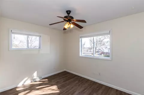 Bedroom - 233 Chamberlin Dr, Ballwin, MO 63021 photo 3 of 3
