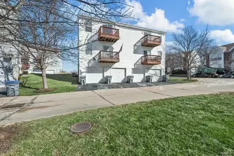 75 Timber Oaks Trl #7D, O'fallon, MO 63368 photo 4