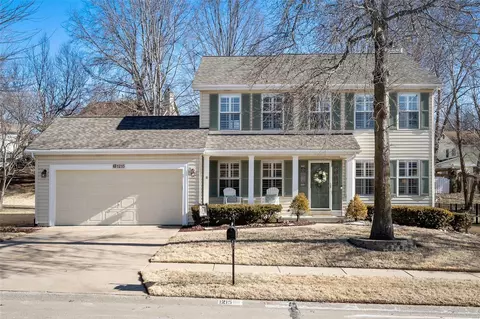 1215 Riverwood Place Dr, Florissant, MO 63031