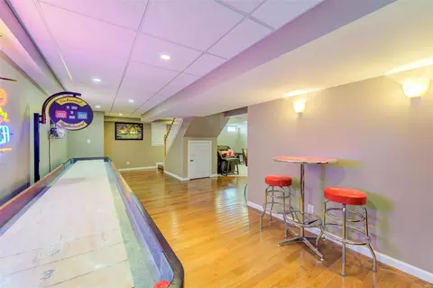 Entry Way - 524 Sapphire Dr, O'fallon, MO 63366 photo 2 of 4