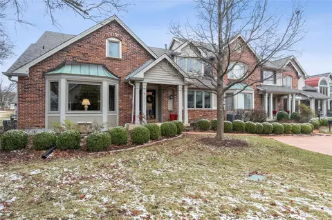 14300 Open Meadow Ct, Chesterfield, MO 63017