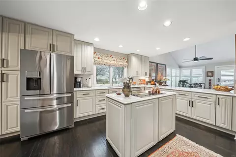 14300 Open Meadow Ct, Chesterfield, MO 63017 photo 9