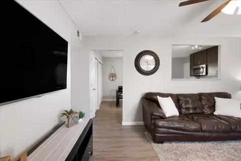 Living - 809 Trudy Ln, O'fallon, MO 63366 photo 2 of 2