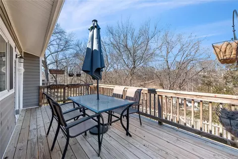 Exterior - 861 Forest Village Dr, Ballwin, MO 63021 photo 2 of 6