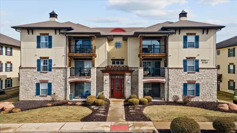 534 Bordeaux Way, Saint Peters, MO 63376
