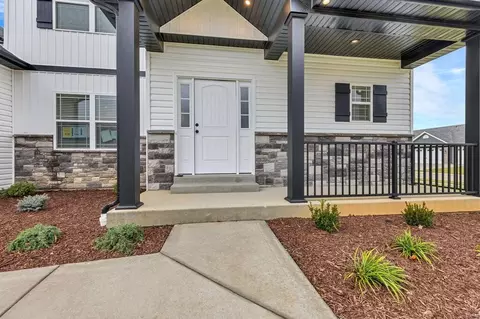609 Wood Way Ct, Wentzville, MO 63385