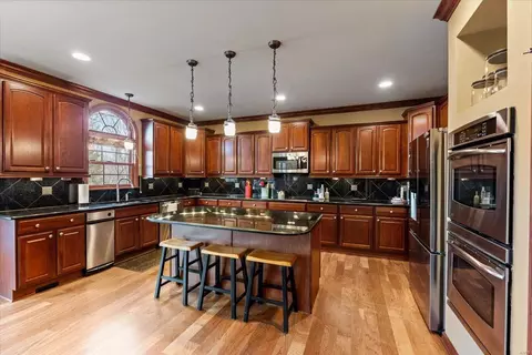 Kitchen - 702 Hesemann Ridge Ct, Wildwood, MO 63021 photo 2 of 6