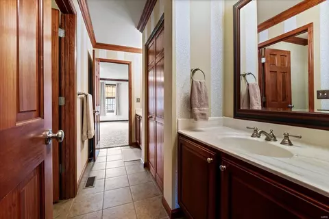 Entry Way - 702 Hesemann Ridge Ct, Wildwood, MO 63021 photo 4 of 5
