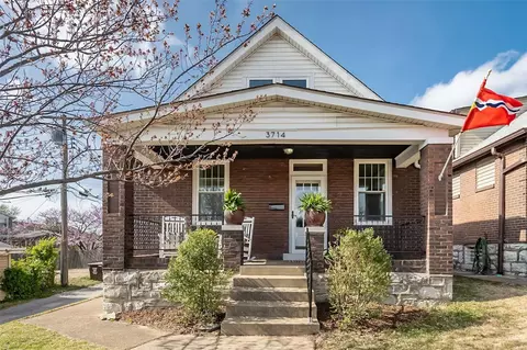 3714 Blow St, Saint Louis, MO 63116