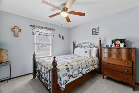 Bedroom - 776 Cedar Glen Dr, Weldon Spring, MO 63304 photo 5 of 6