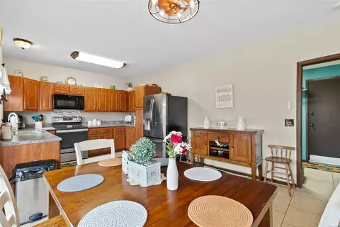 Dining - 776 Cedar Glen Dr, Weldon Spring, MO 63304 photo 2 of 2