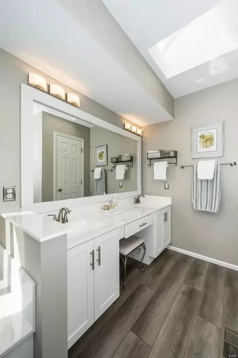Bath - 605 Calamar Ct, O'fallon, MO 63368 photo 1 of 6