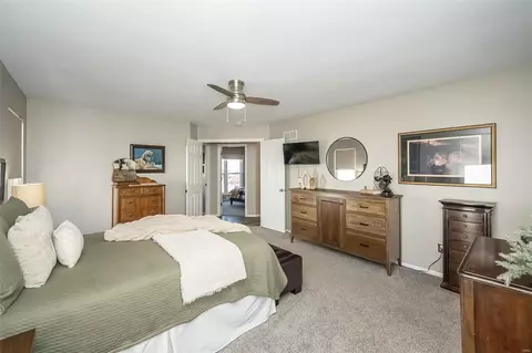 Bedroom - 605 Calamar Ct, O'fallon, MO 63368 photo 2 of 4