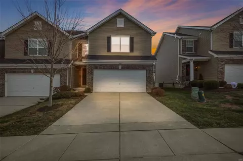 504 Peruque Commons Ct, Wentzville, MO 63385