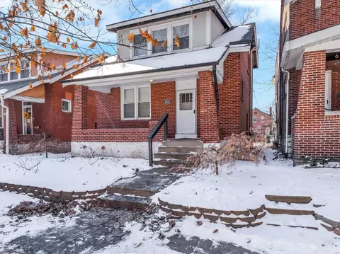 5032 Sutherland Ave, Saint Louis, MO 63109