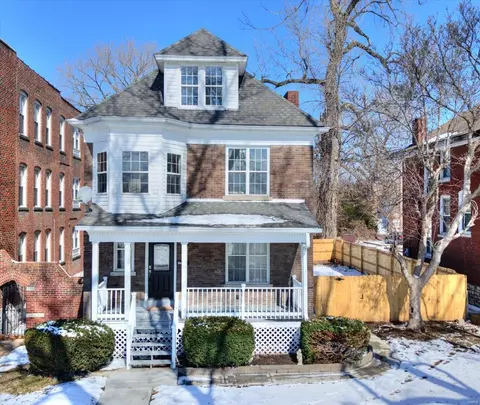 5911 Enright Ave, Saint Louis, MO 63112