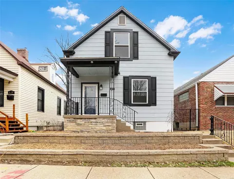 4777 Milentz Ave, Saint Louis, MO 63116