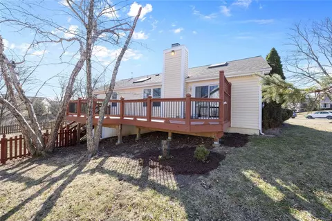 Exterior - 9 Fair Isle Ct, Ellisville, MO 63021 photo 6 of 8