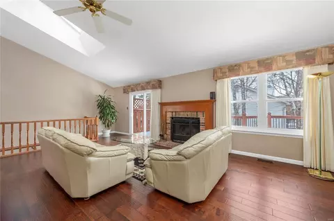 Living - 9 Fair Isle Ct, Ellisville, MO 63021 photo 1 of 2
