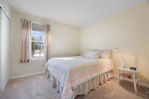 Bedroom - 9 Fair Isle Ct, Ellisville, MO 63021 photo 2 of 2