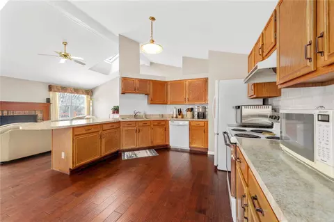 Kitchen - 9 Fair Isle Ct, Ellisville, MO 63021 photo 3 of 3