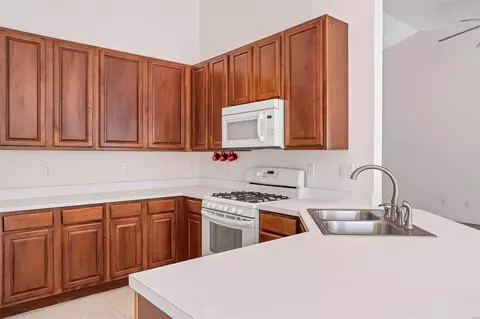 Kitchen - 1004 Red Orchard Trl, O'fallon, MO 63368 photo 2 of 2
