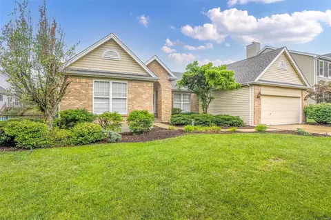 1004 Red Orchard Trl, O'fallon, MO 63368