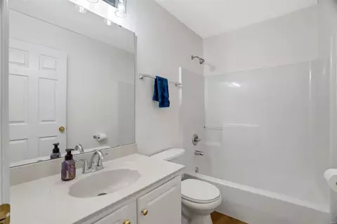 Bath - 1004 Red Orchard Trl, O'fallon, MO 63368 photo 3 of 3