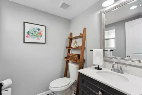 Bath - 805 Pebblefield Ter, Manchester, MO 63021 photo 1 of 4