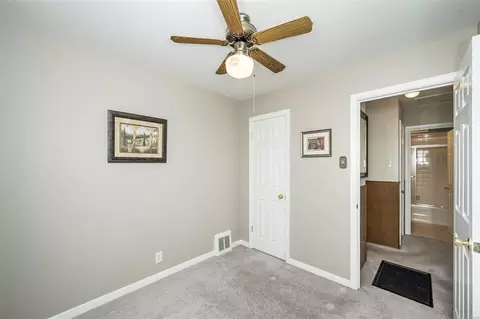 617 Barton Ln, Ballwin, MO 63021 photo 17