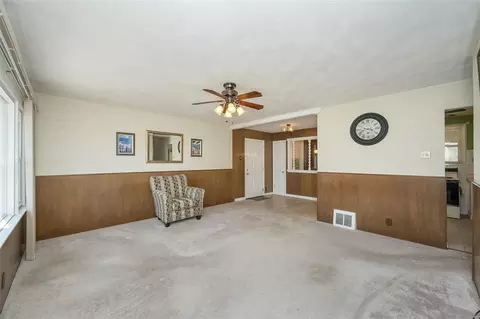 617 Barton Ln, Ballwin, MO 63021 photo 5