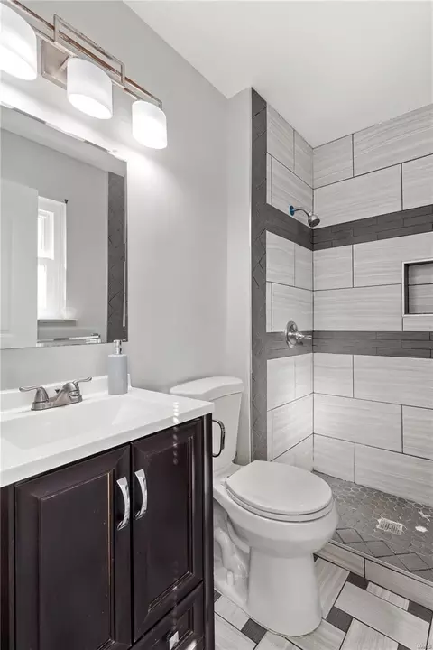 Bath - 10410 Maddox, Overland, MO 63114 photo 1 of 1