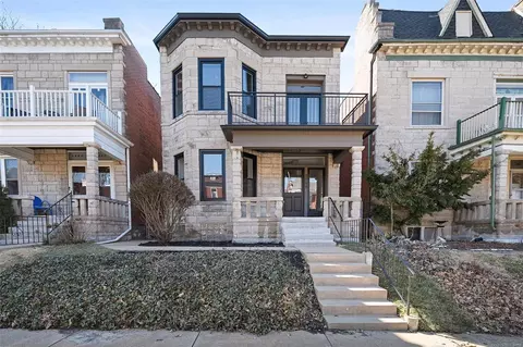 3964 Botanical Ave, Saint Louis, MO 63110