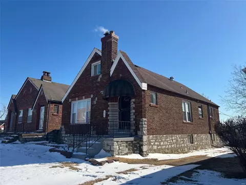 1518 Mclaran Ave, Saint Louis, MO 63147