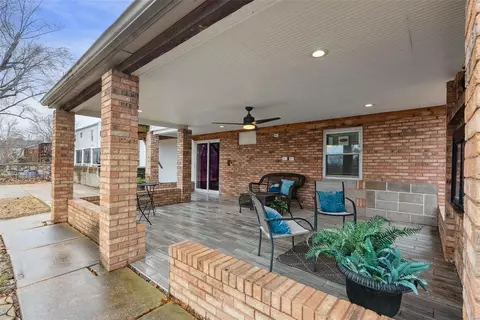 Exterior - 701 Wild Walnut Ln, Manchester, MO 63021 photo 3 of 4