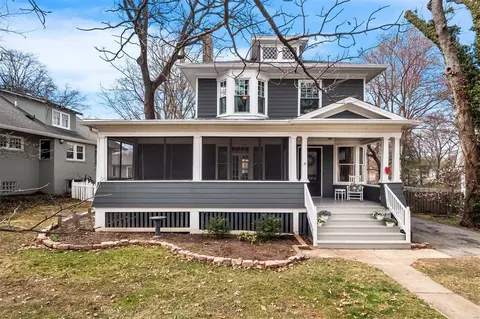 161 S Elm Ave, Webster Groves, MO 63119