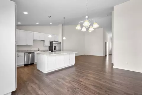 Kitchen - 5324 Lakepath Way, Eureka, MO 63025 photo 1 of 5