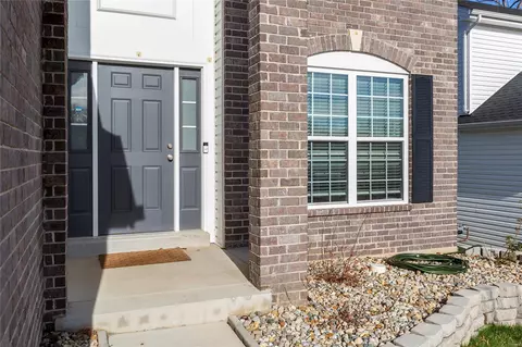 Entry Way - 243 Arbors At Bridle Path, Ballwin, MO 63021 photo 1 of 13