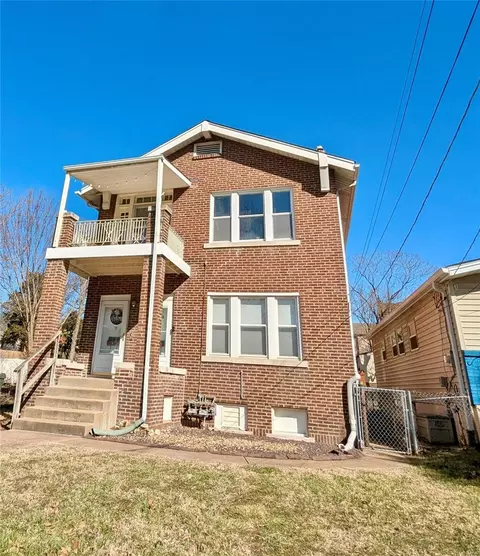 2110 Mccausland Ave, Saint Louis, MO 63143