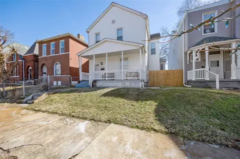 7218 Virginia Ave, Saint Louis, MO 63111
