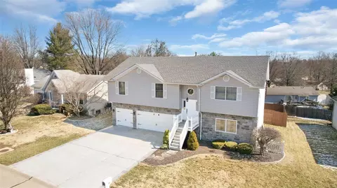 28 Mallard Pointe Dr, O'fallon, MO 63368 photo 4